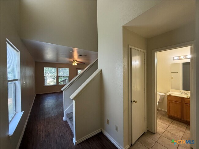 Foto del edificio - 1002 Sagewood Trail