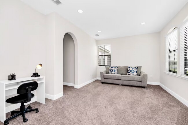 Building Photo - 128 Angela's Ave