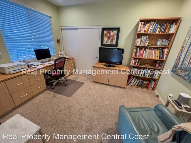 Building Photo - 3 br, 2 bath House - 4550 Wavertree Street