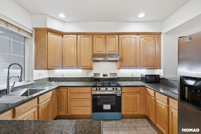 Foto del edificio - 15 164th St SW