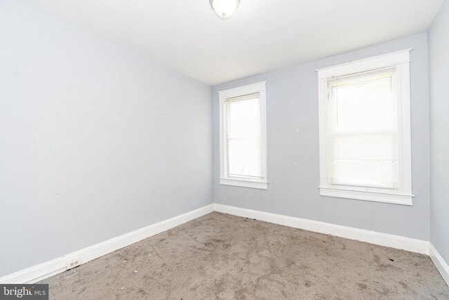 Building Photo - 409 Edgewood St