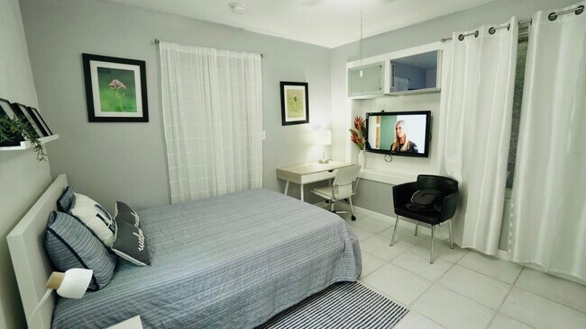 Foto del edificio - 2945 SW 38th Ct