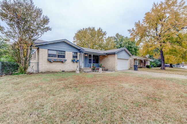 Foto del edificio - 3 BED 2 BATH! Schedule a tour today!