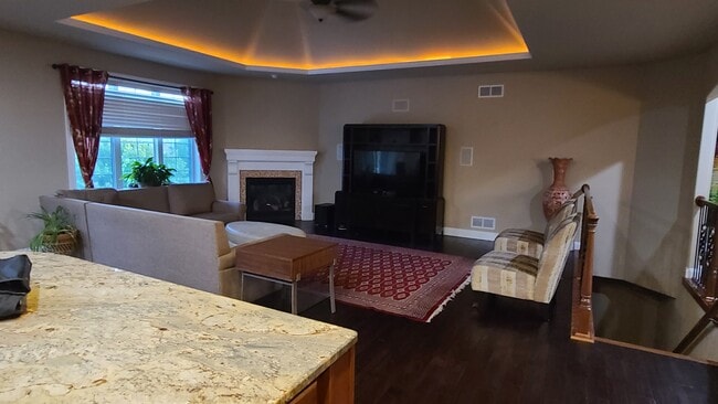 Building Photo - 2116 Peaceful Valley Pky