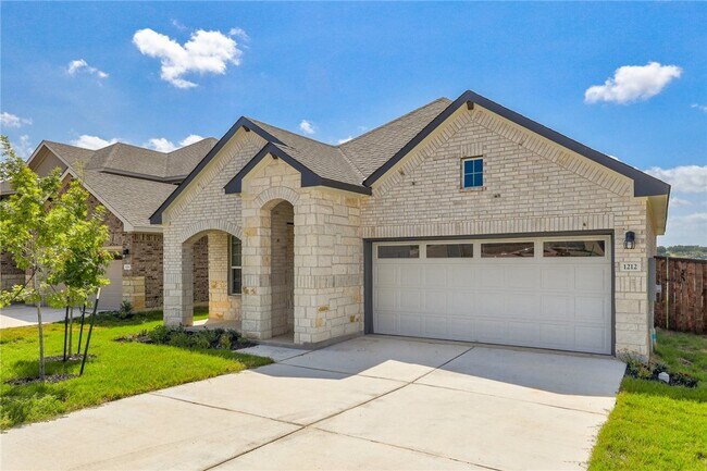 Building Photo - 1212 Bear Track Loop