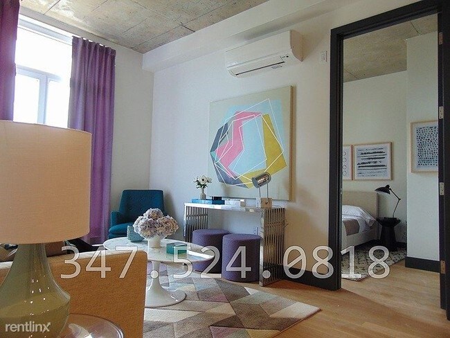 Foto del edificio - 889 Bushwick Ave