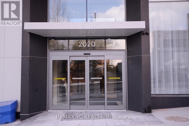Building Photo - 2020 Bathurst St