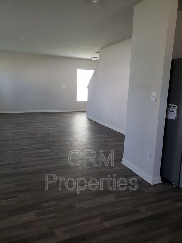 Building Photo - 110 Betty Way