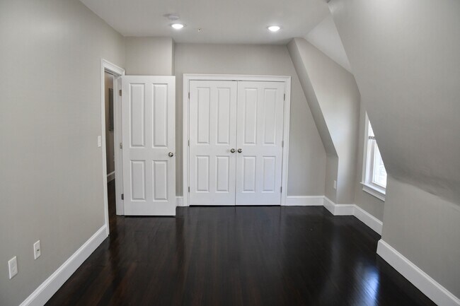 Foto del edificio - 75 Orchardhill Rd