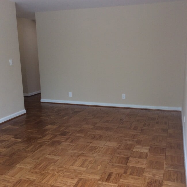 Interior Photo - Connecticut Park Apartments