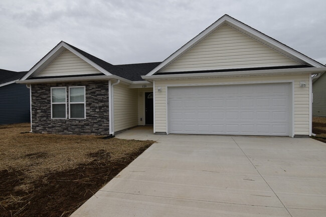 Building Photo - 119 Michelle Ann Ct