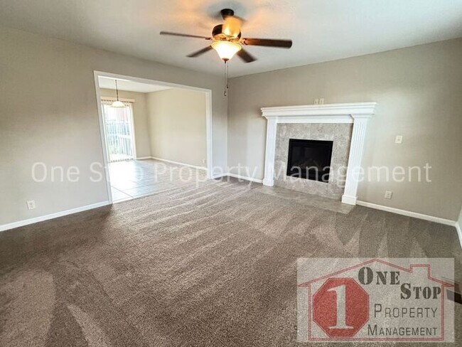 Foto del edificio - Brand NEW gorgeous 4 bedroom, 3 bath home ...