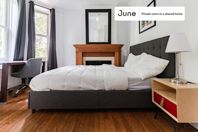 Private bedroom in 3 bed/1 bath Home - Private bedroom in 3 bed/1 bath Home