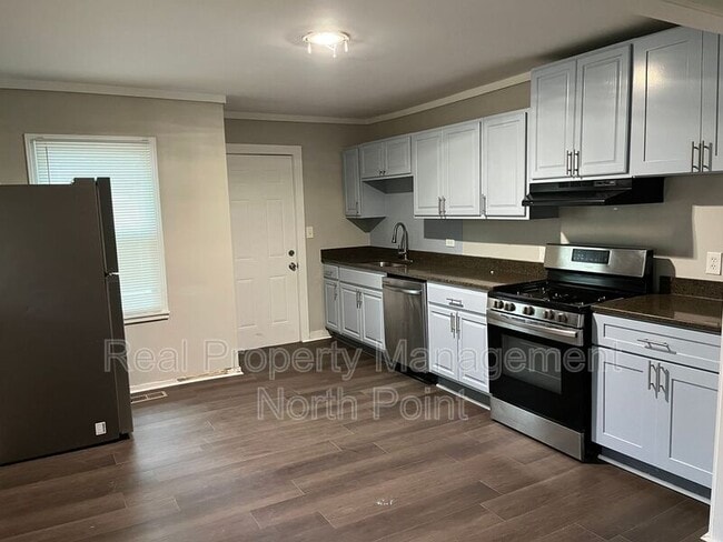 Foto del edificio - 468 Birney St NE