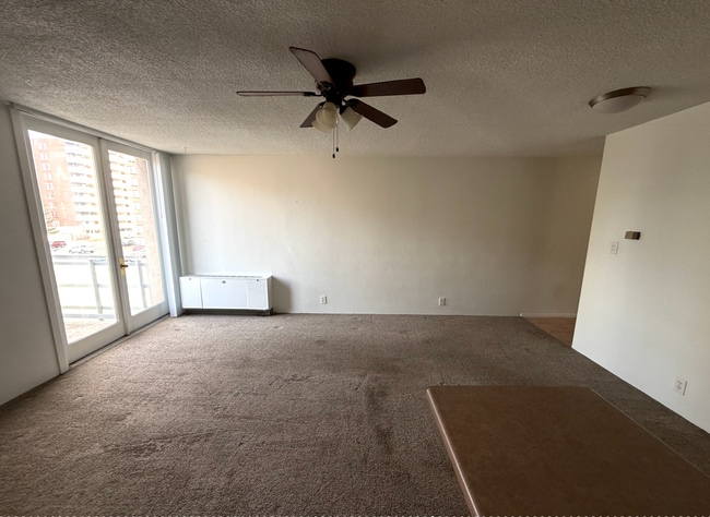Photo - Studio Apartment in DU Area-Parking and Storage!
