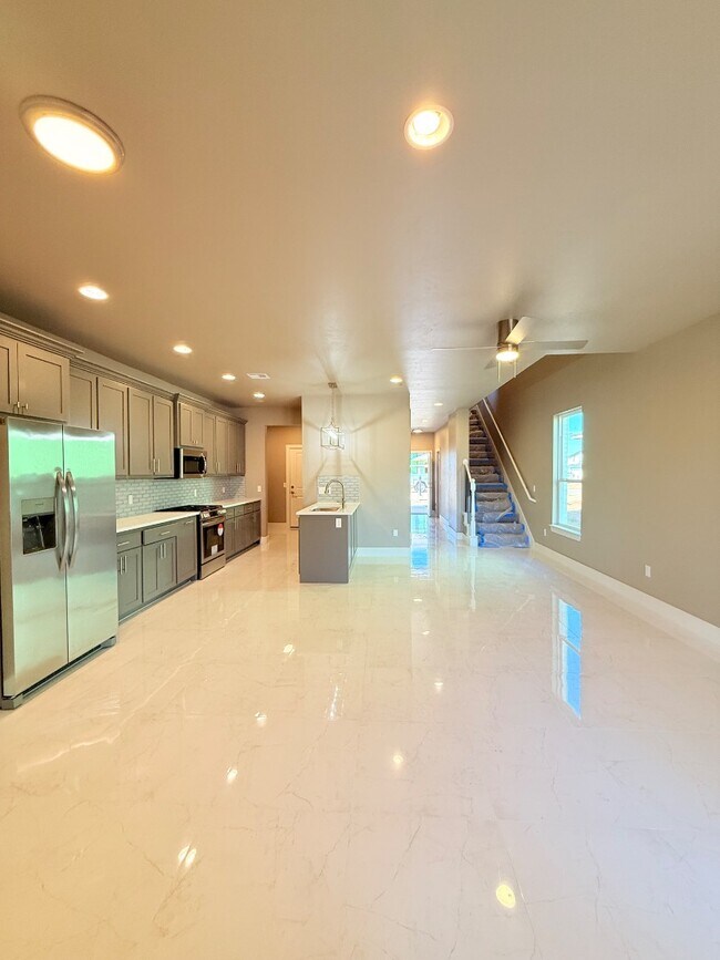 Building Photo - 516 Nabi Dr