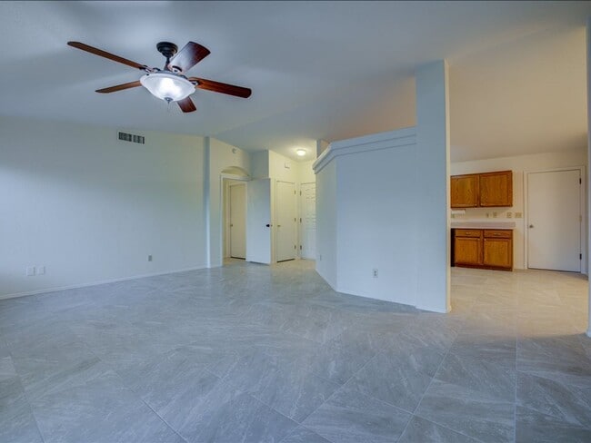 Building Photo - Spacious 3-Bedroom, 2-Bath Home with Large Backyard