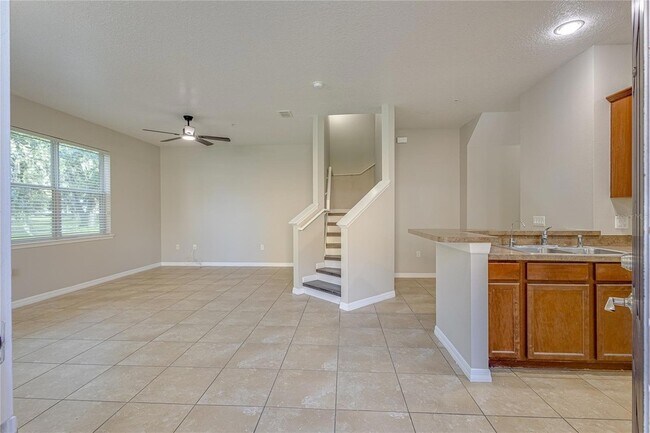 Foto del edificio - 2221 Betsy Ross Ln