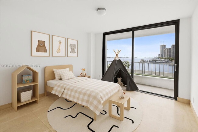 Building Photo - 200 SE 15th Rd