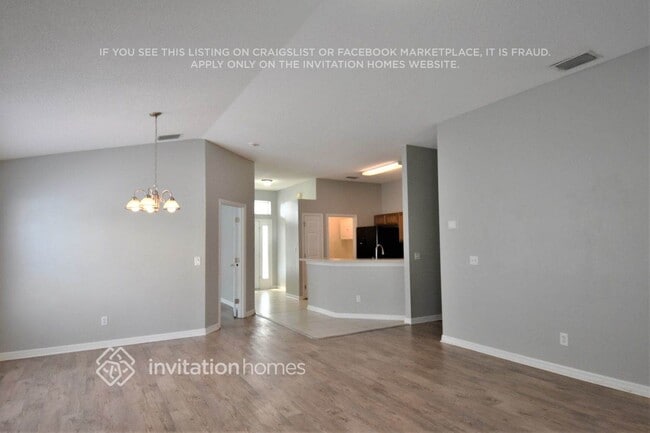 Building Photo - 2030 Stratford Pointe Dr