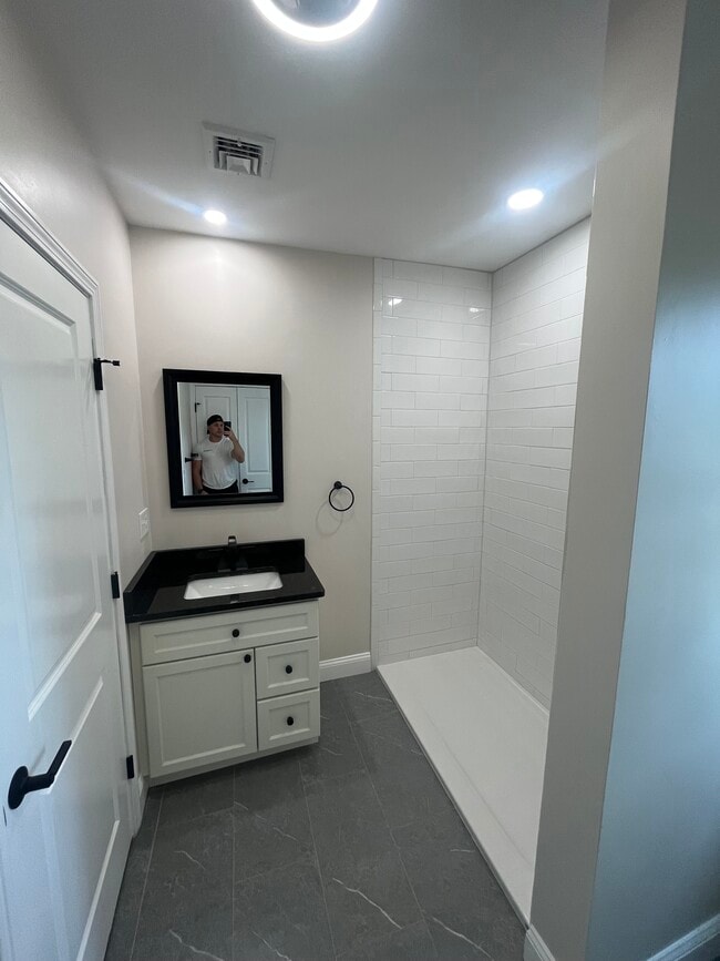 Bathroom - 117 Rome Ave