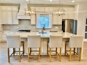 Building Photo - 3834 Linklea Dr