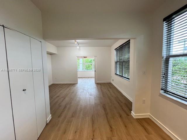 Foto del edificio - 1000 SW 12th Ct