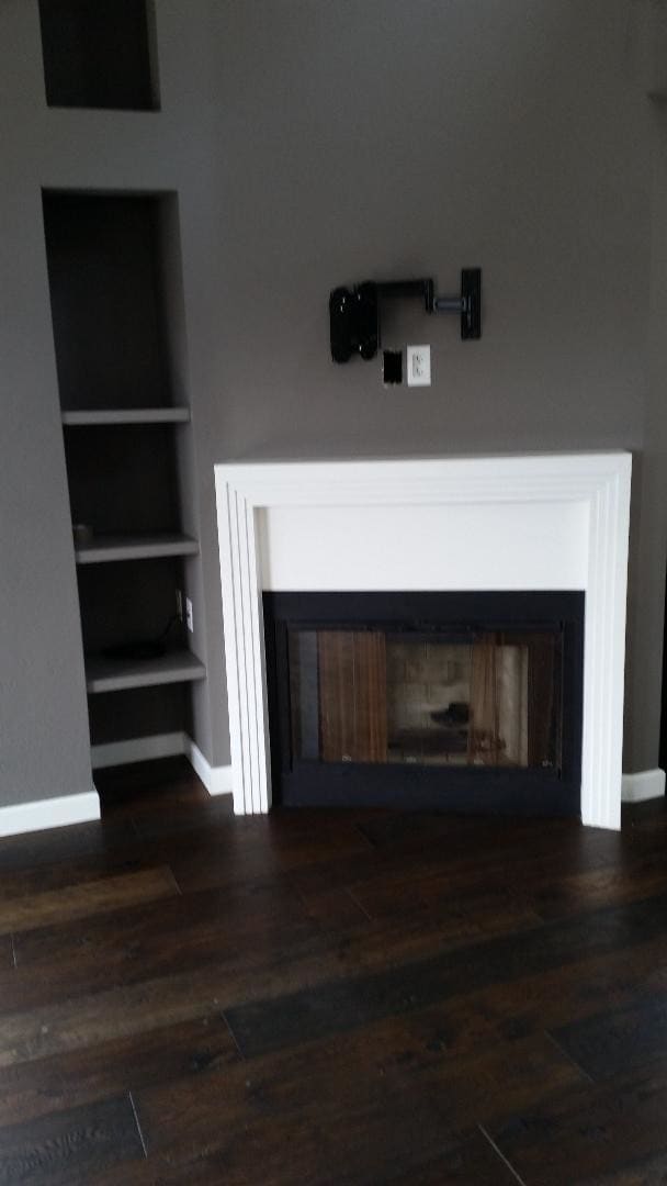 fireplace - 1428 Hermosa Ave