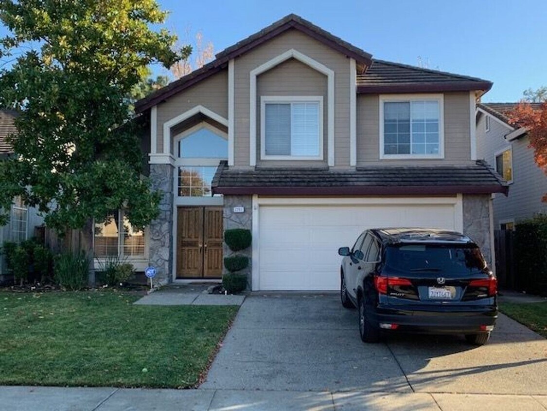 Primary Photo - Bent Creek San Ramon 5 BD, 3 BA 2 car atta...