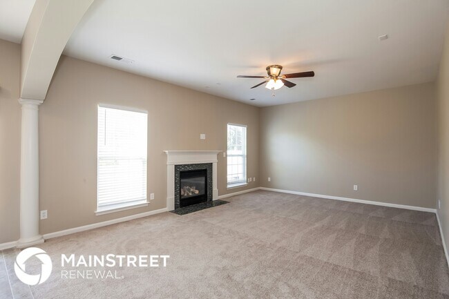 Building Photo - 11528 Sidney Crest Ave
