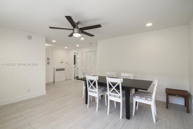 Foto del edificio - 1440 SE 15th St