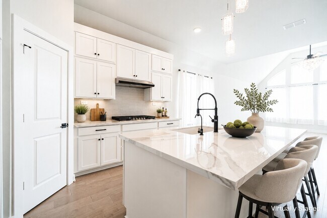 Foto del edificio - 24819 Yellow Spruce Cir