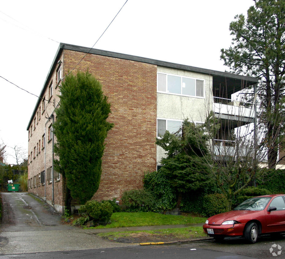 Foto del edificio - 1818 Harvard Ave