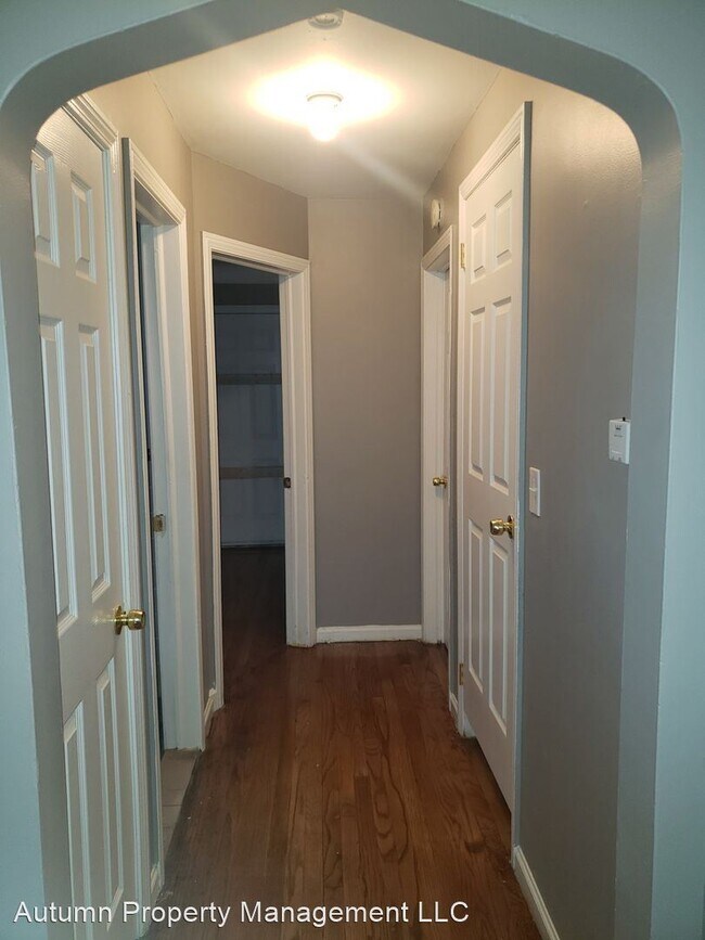 Foto del edificio - 3 br, 1.5 bath House - 16600 Carlisle Street