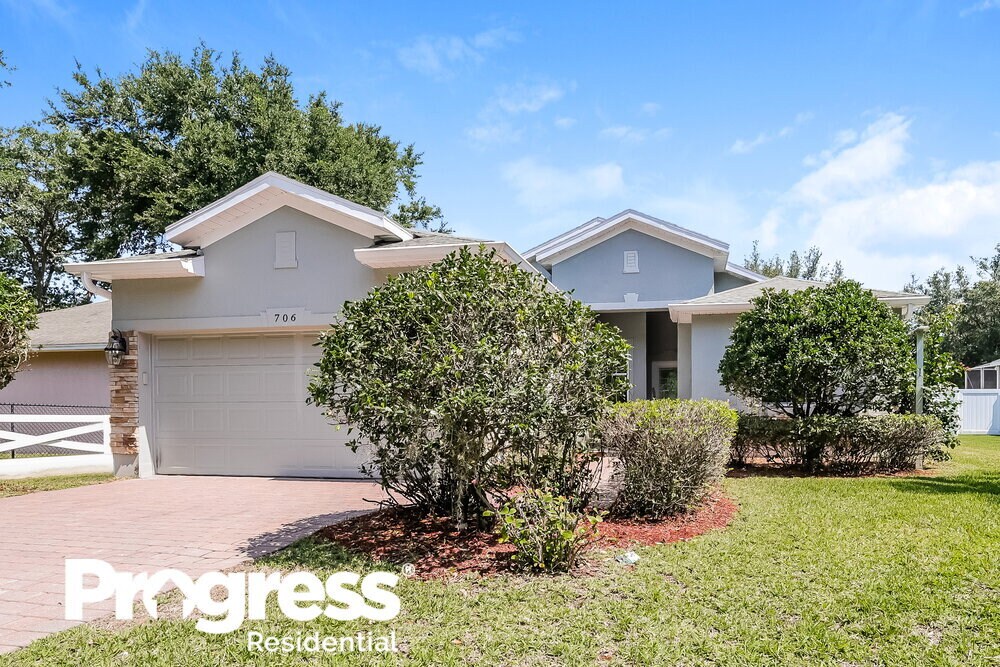 706 Auburn Preserve Blvd, Auburndale, FL 33823 House Rental in