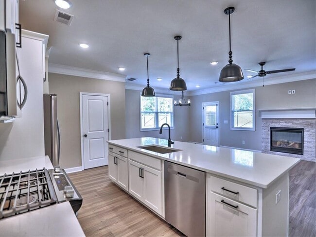 Building Photo - 3355 Verdi Ln