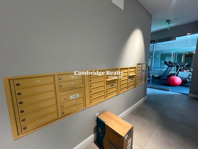 Foto del edificio - 15 Central St