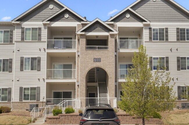 Photo - Spacious 3 bedroom in gated community Apartment