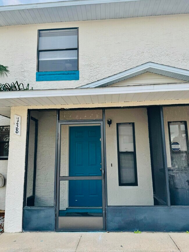 Foto del edificio - 138 McNeela Dr