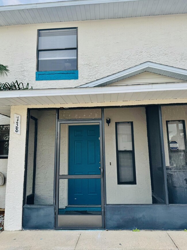 Building Photo - 138 McNeela Dr
