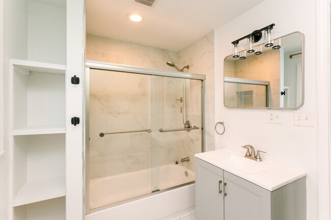 Foto del edificio - 118 Brim Way