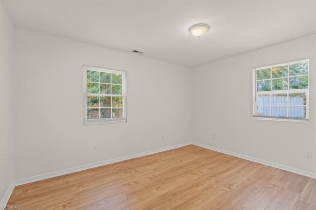 Building Photo - 1720 Gavin Dr