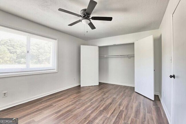 Foto del edificio - 4550 Washington Rd