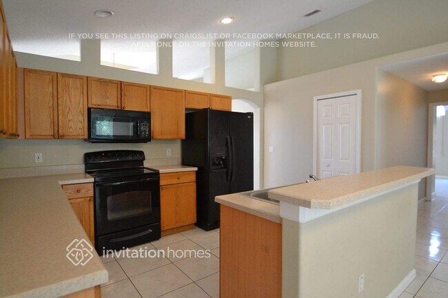 Building Photo - 2330 Lily Pad Ln