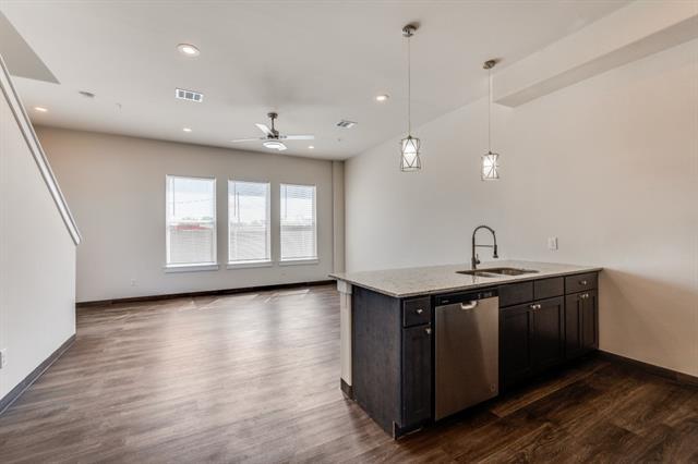 Foto del edificio - 710 Benge Dr