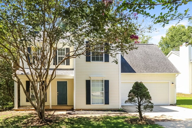 Building Photo - 1623 Oak Knoll Ln