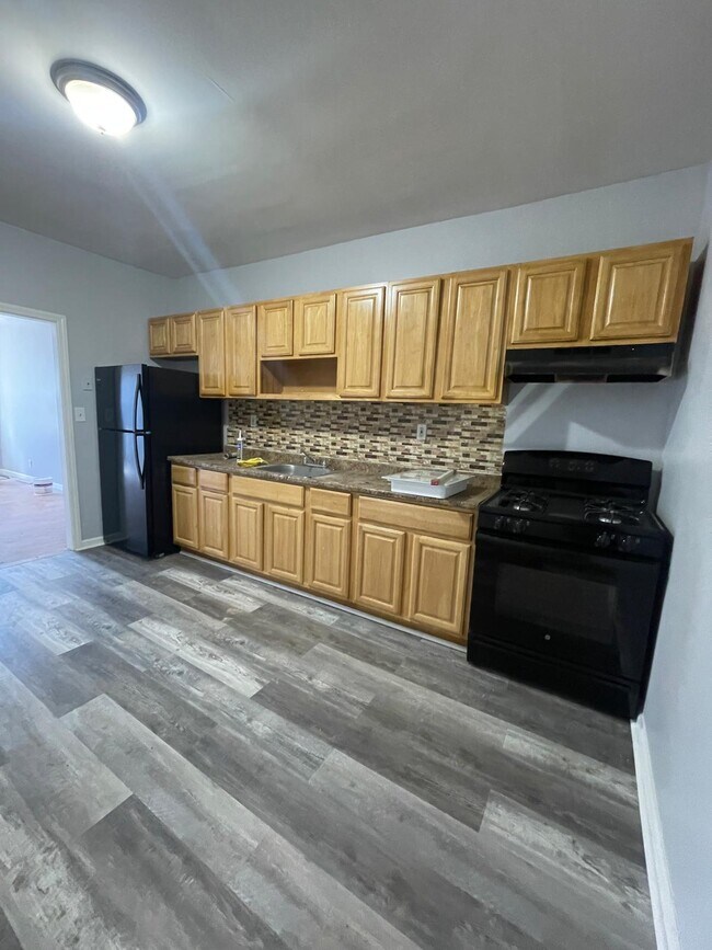 Foto del edificio - 49 Lembeck Ave