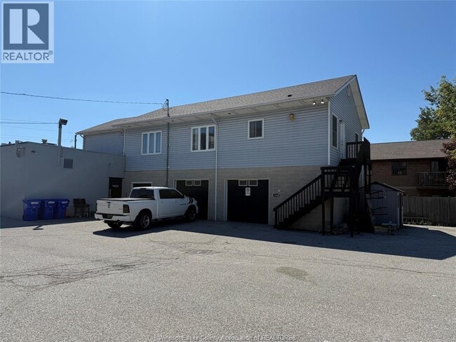 Building Photo - 11828 Tecumseh Rd E