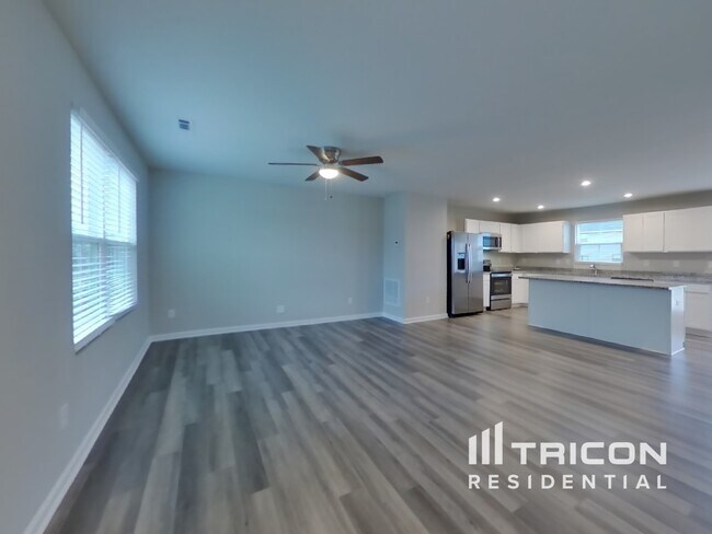 Building Photo - 1804 Quail Run Wy