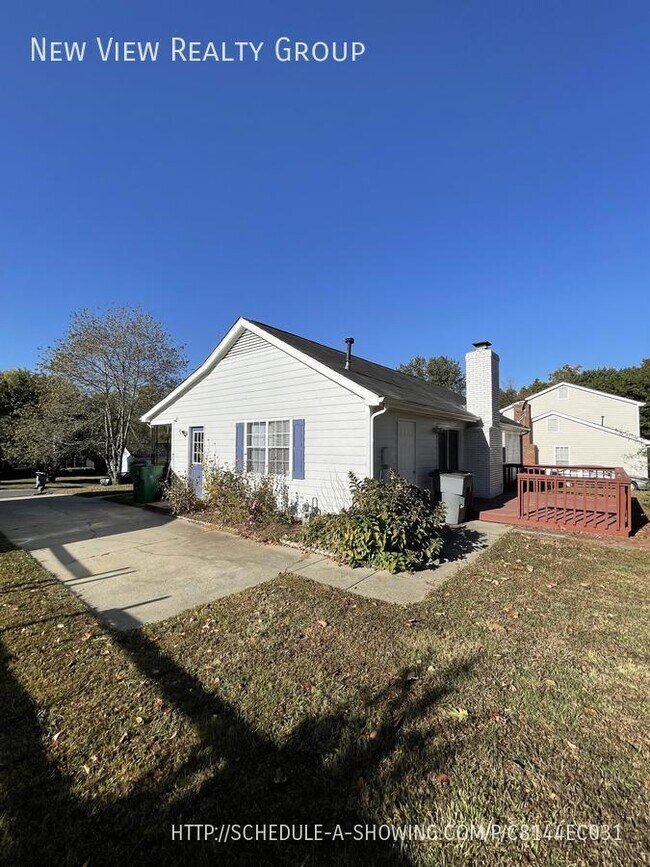 Building Photo - 2109 Heather Glen Ln